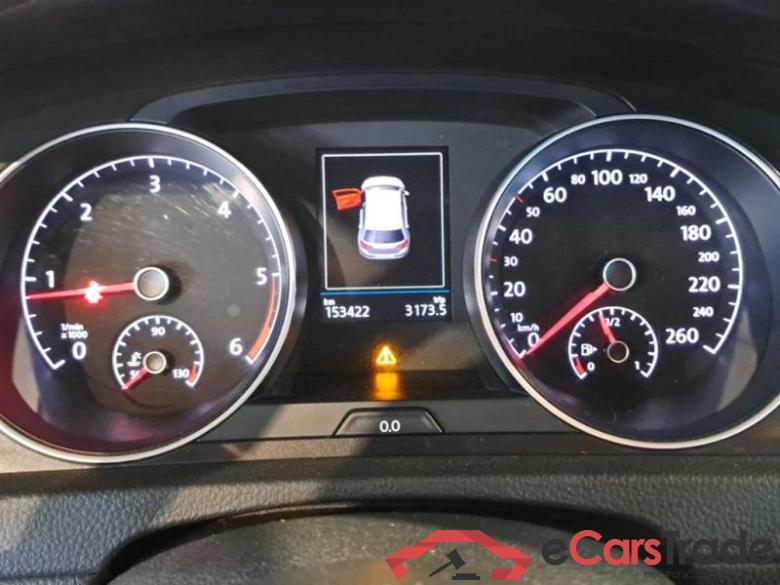 VOLKSWAGEN GOLF / 2017 / 5P / BERLINA 1.6 TDI BUSINESS BMT #4