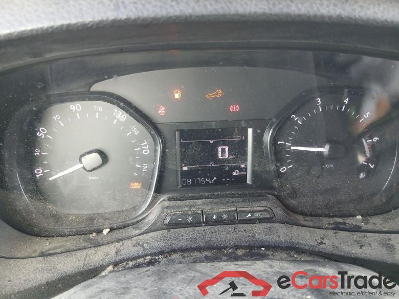 OPEL Vivaro / 2019 / 4P / furgón 2.0 Diésel 88kW (120CV) M Inc. Express #4