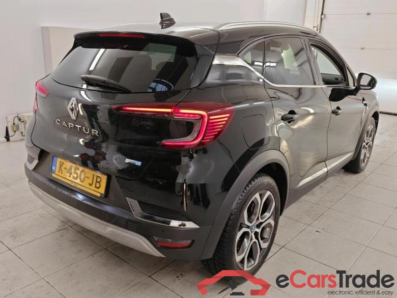 Renault Captur E-TECH Plug-in Hybrid 160 Edition One 5d #2