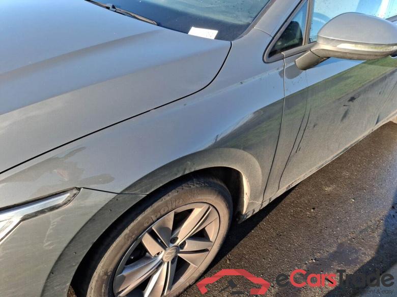 VOLKSWAGEN GOLF 2.0 TDI SCR LIFE DSG #4