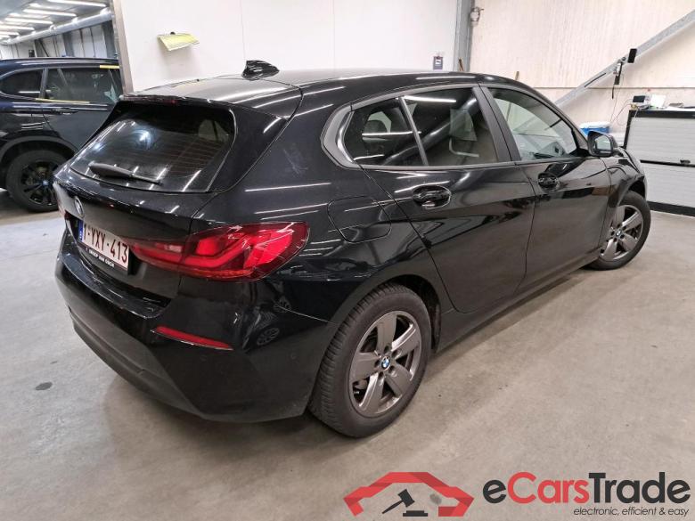 BMW - BMW 1 HATCH 116d 116PK Advantage Pack Business & Live CockPit Nav Plus & PDC Front & Rear #2