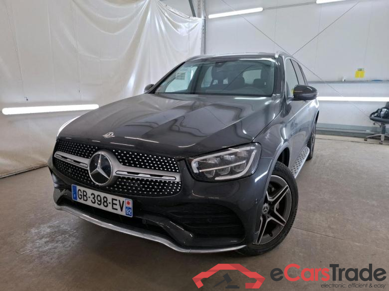 MERCEDES-BENZ GLC / 2019 / 5P / SUV 2.0 GLC 300 E AMG LINE 4MATIC