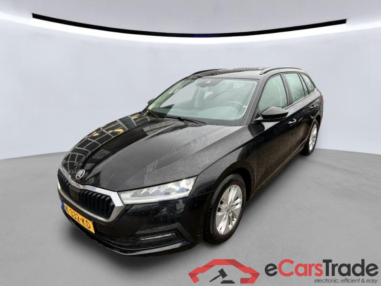 SKODA Octavia Combi 81 kW #1