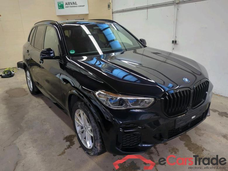 Baureihe X5 xDrive 45 e M Sport 3.0 290KW AT8 E6d #6
