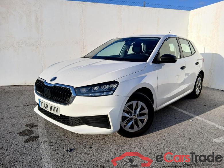Fabia Essence 1.0 TSI 95CV MT5 6E