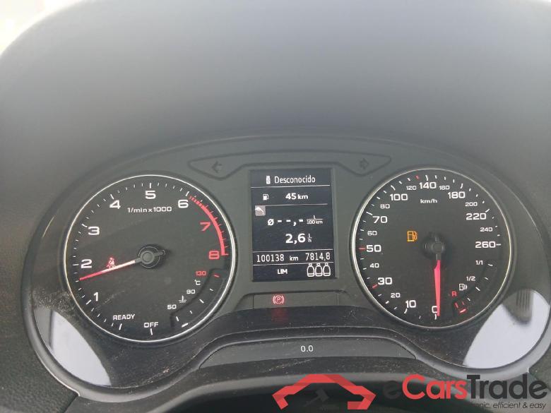 AUDI Q2 / 2016 / 5P / todoterreno Design 30 TFSI 85kW (116CV) #4