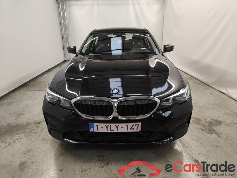 BMW 3 Reeks Berline 318iA (115 kW) 4d #5