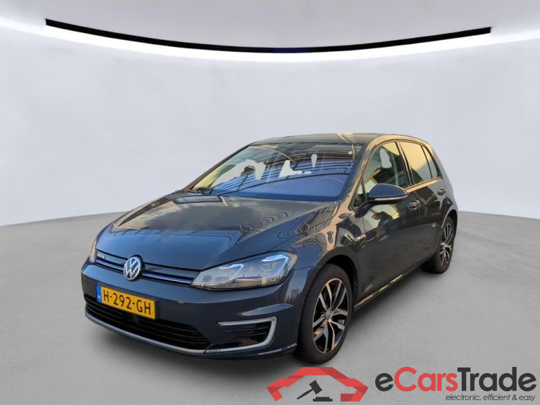 VOLKSWAGEN GOLF 100 kW