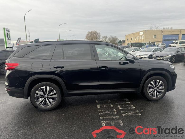 SKODA Kodiaq Kodiaq Urban Explorer Edition 1.5 TSI m-HEV 110kW (150ch) DSG7 #5