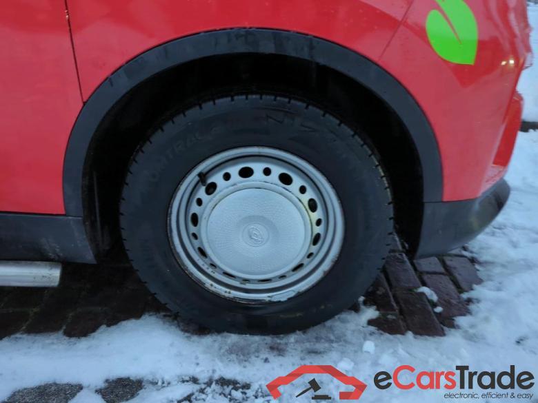 Maxus eDeliver 3 90 kW #6