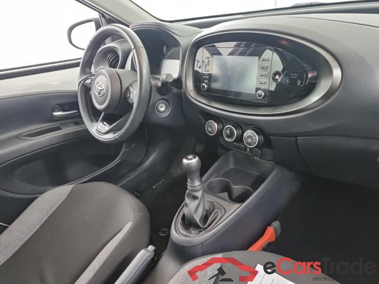 TOYOTA Aygo X 1.0 VVT-I MT play 5D 53kW #6