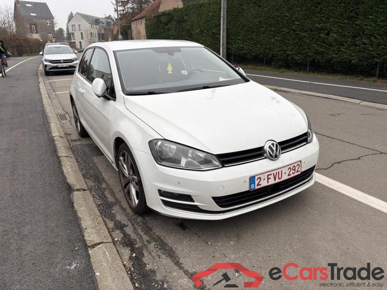VOLKSWAGEN Golf VII Golf  Highline 1.6 TDI BlueMotion Technology 77 kW (105 ch) 5 vitesses manuel #2