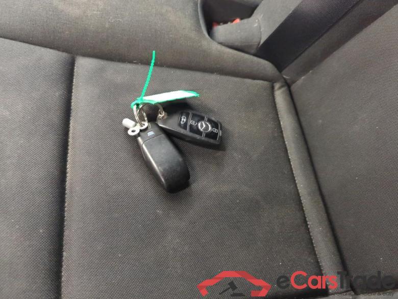 Mercedes-Benz Sprinter 311CDI L2H2  Dubbele Cabine RWD 3.5 7G-Tronic VI 4d #4