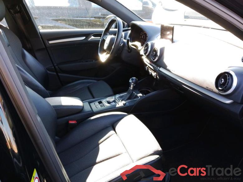 AUDI A3 / 2020 / 5P / berlina con portón Sportback S line 40 TFSI e 150kW S tron #6