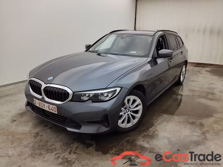 BMW 3 Reeks Touring 320e (150 kW) 5d #1