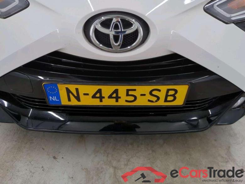 TOYOTA Aygo 1.0 VVT-i x-cite ul. #4