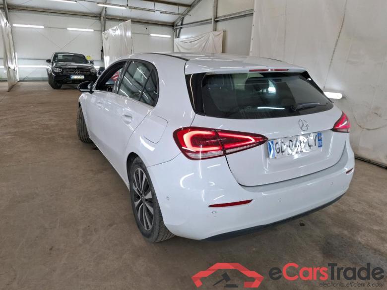 MERCEDES-BENZ Classe A Compact / 2018 / 5P / Berline A 180 d Business Line 8G-DCT #2