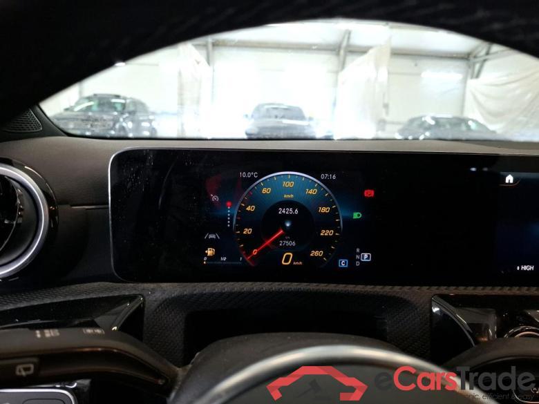 MERCEDES-BENZ Classe A Compact / 2018 / 5P / Berline A 180 d Business Line 8G-DCT #6