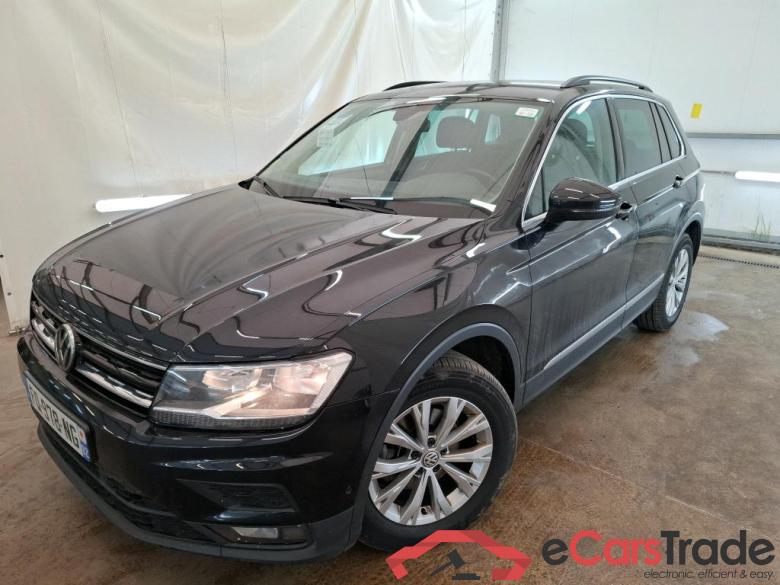 VOLKSWAGEN Tiguan / 2016 / 5P / SUV 2.0 TDI 150 DSG7 Confortline Business