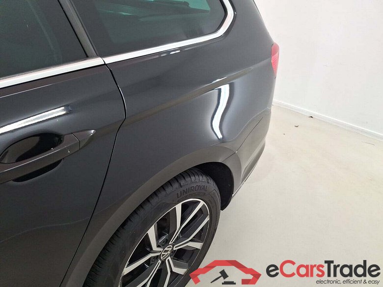 VOLKSWAGEN PASSAT VARIANT 2.0 TDI ELEGANCE BUSINESS DSG #6