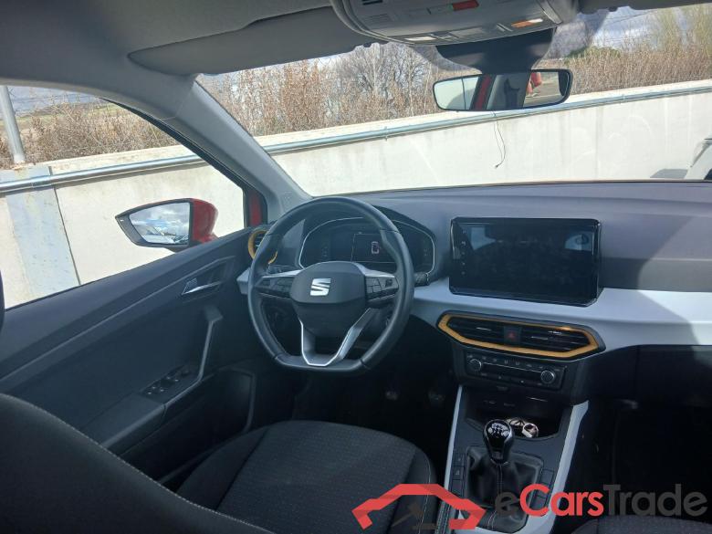 SEAT Arona / 2021 / 5P / todoterreno 1.0 TSI 81kW (110CV) Style XL(SP) #3