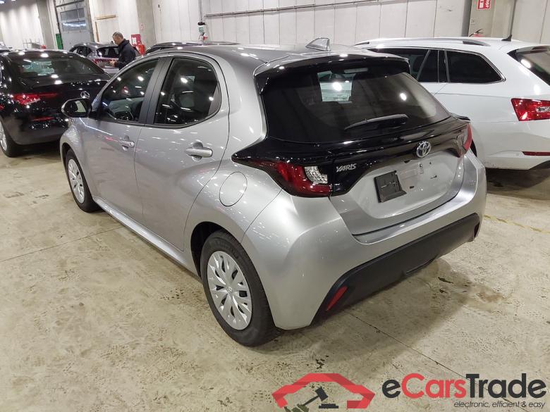 TOYOTA YARIS 1.5 VVT-I HEV DYNAMIC E-CVT #2