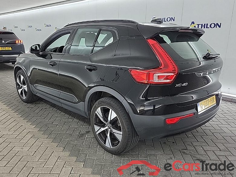 VOLVO XC40 Recharge P8 AWD R-Design 5D 300kW #4