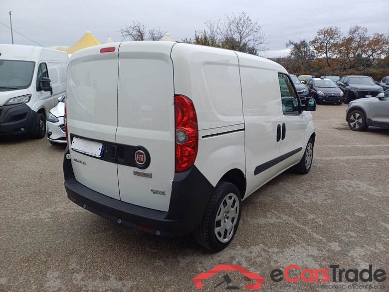 FIAT DOBLÒ CARGO / 2014 / 4P / VETT. FURGONATA CH1 LOUNGE 1.4 NAT. POWER 120CV E6D #2