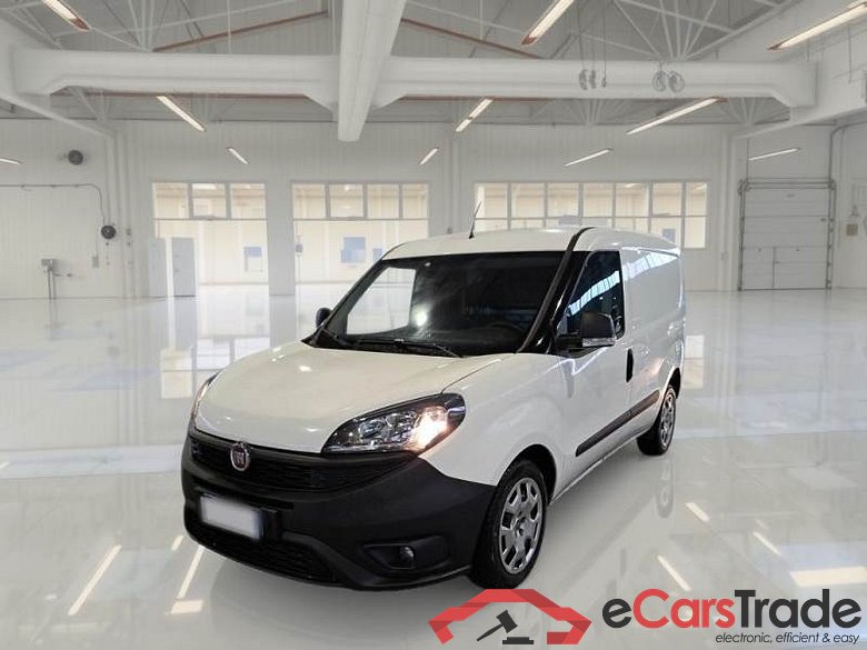 FIAT DOBLÒ CARGO / 2014 / 4P / VETT. FURGONATA CH1 LOUNGE 1.6 MJET 120CV E6D-F SeS #1