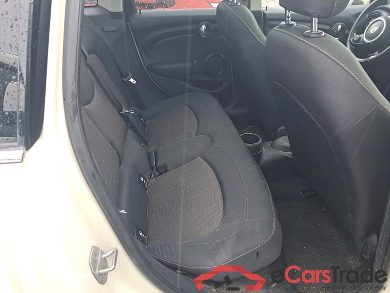 MINI MINI / 2014 / 5P / berlina con portón ONE 5 PUERTAS (CX) #6