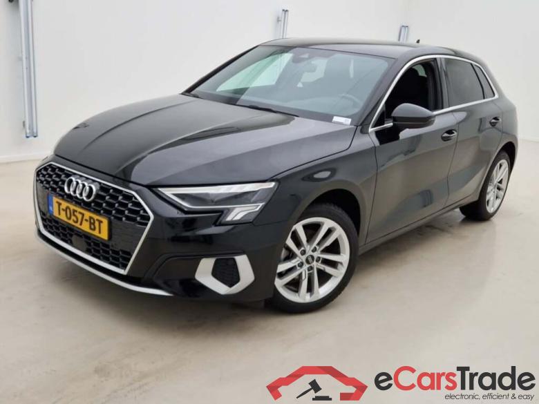AUDI A3 Sportback 30 TFSI Advance Ed. S-Tronic #1