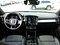 preview Volvo XC40 #2