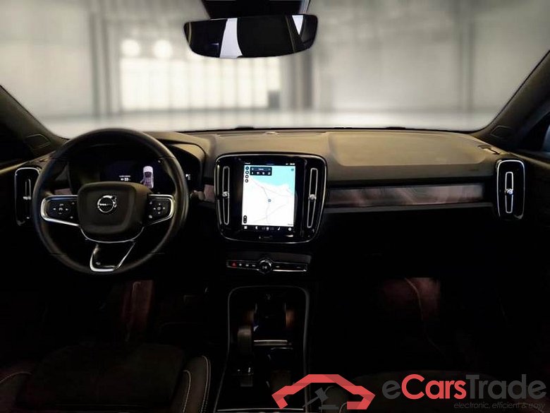 VOLVO C40 / 2021 / 5P / CROSSOVER RECHARGE PLUS #3