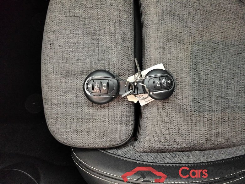 MINI E-MINI 28.9 kWh Cooper SE 184 M 3d #4