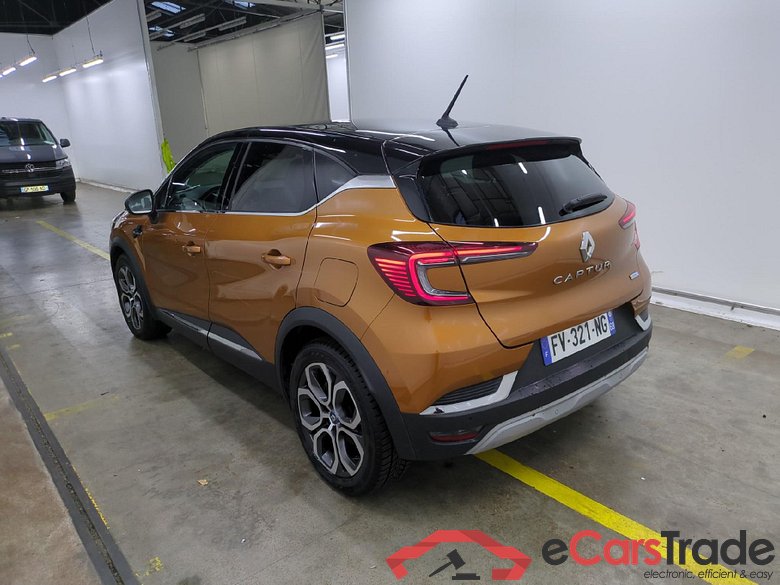 RENAULT Captur / 2019 / 5P / SUV Intens E-TECH Plug-in 160 #2
