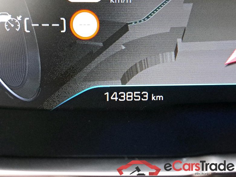 PEUGEOT - PEU 5008 BlueHDi 130PK EAT8 GT Line With Nappa Leatehr Massage Seats & Drive Assist & Safety Plus & VisioPark II & Pano Roof #5