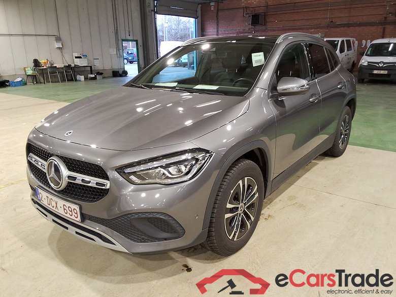 MERCEDES-BENZ GLA 1.3 GLA 250 E DCT BUSINESS LINE