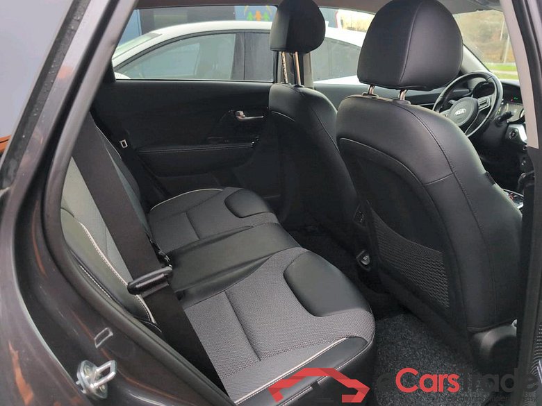 KIA E-NIRO 64 kWh More #6