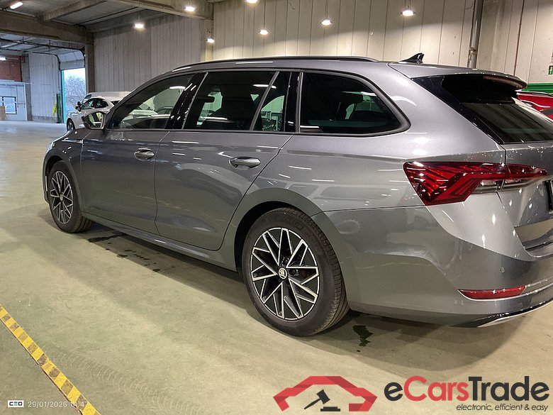 SKODA OCTAVIA COMBI 1.5 TSI MHEV 110KW DSG7 SPORTLINE #3