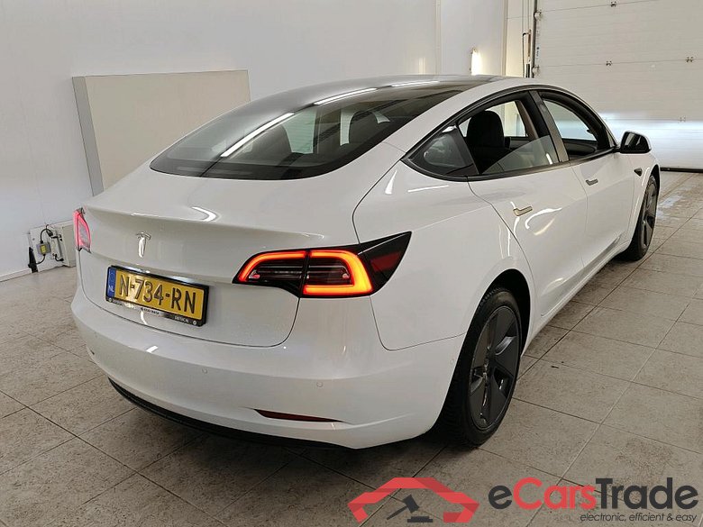 Tesla Model 3 Standard Range Plus RWD 4d #2