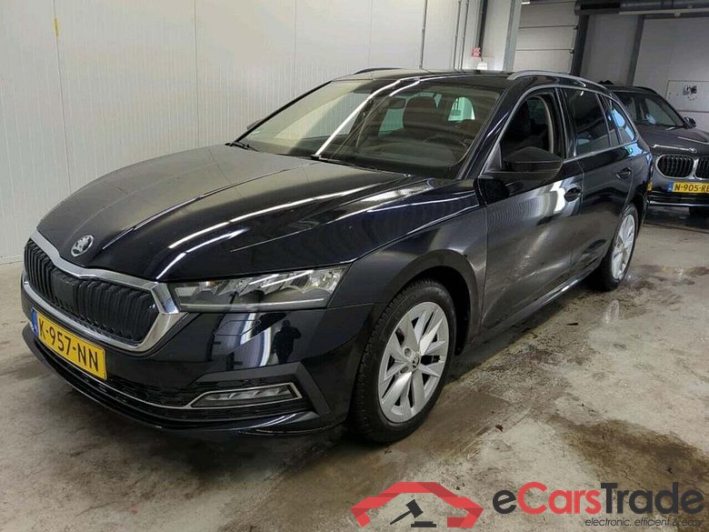 SKODA Octavia Combi 1.0 TSI Bns Ed. Plus