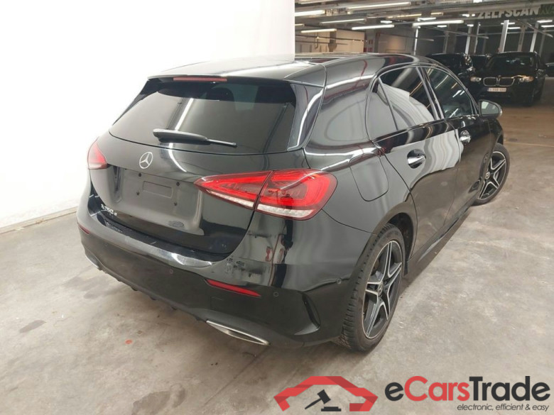 Mercedes-Benz A-Klasse A 250 e 5d #2