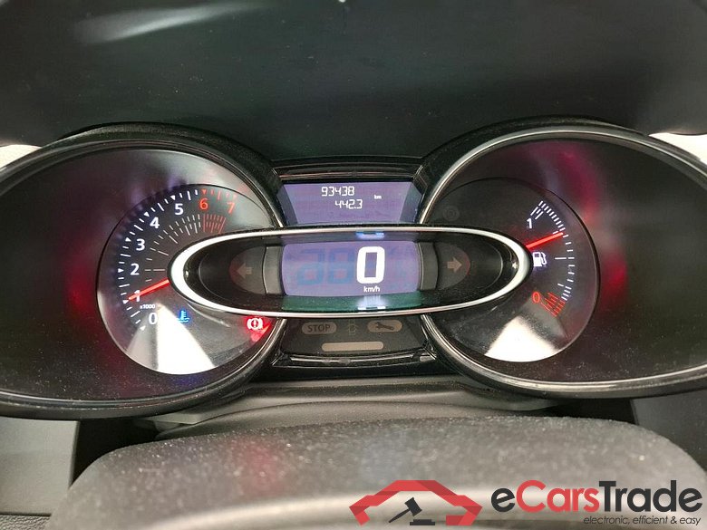 Clio IV Air 0.9 TCe 75CV BVM5 E6 #6