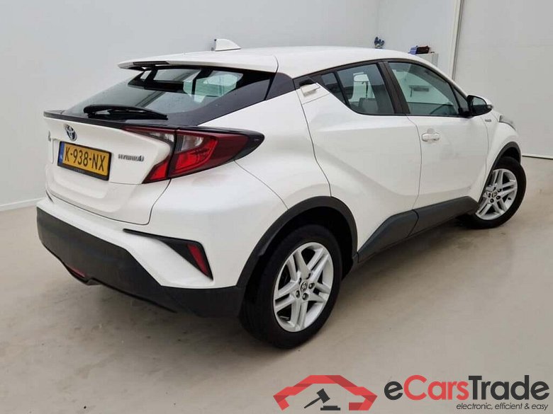 TOYOTA C-HR 1.8 Hybrid Active #2