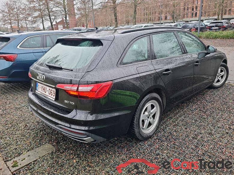 Audi A4 2.0 30 TDI Aut. LED-Xenon Navi KeylessGo Klima PDC ... #3