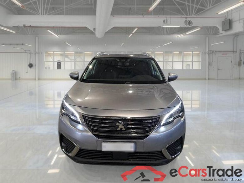 PEUGEOT 5008 / 2017 / 5P / SUV BLUEHDI 130 ACTIVE EAT8 S/S AUT. #6
