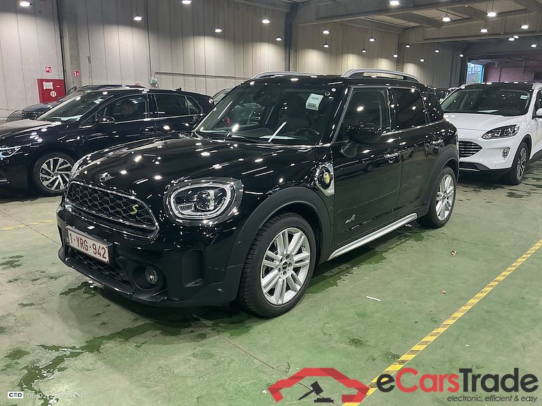 MINI COUNTRYMAN 1.5 COOPER S E 4WD AUTO #1