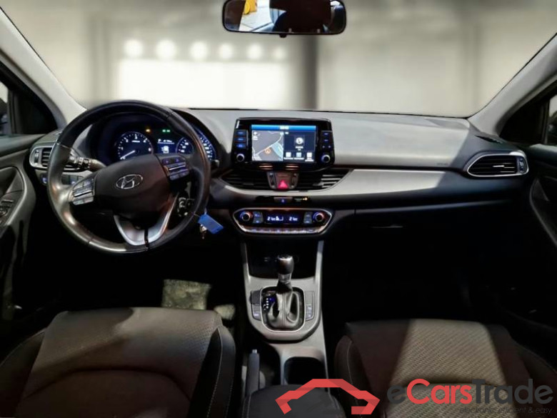 Hyundai i30 1.6 CRDI Aut. Navi Camera Klima PDC ... #6