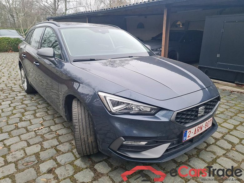 Seat Leon ST 1.4i e-Hybrid plug-In FR-Line Aut. LED-Xenon Virtual Navi 1/2 Leather Ambient KeylessGo Klima PDC ... #2