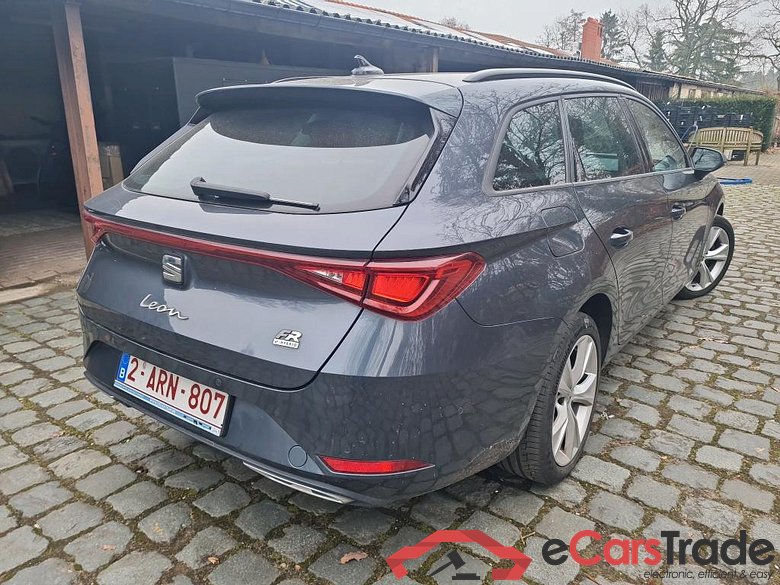 Seat Leon ST 1.4i e-Hybrid plug-In FR-Line Aut. LED-Xenon Virtual Navi 1/2 Leather Ambient KeylessGo Klima PDC ... #3